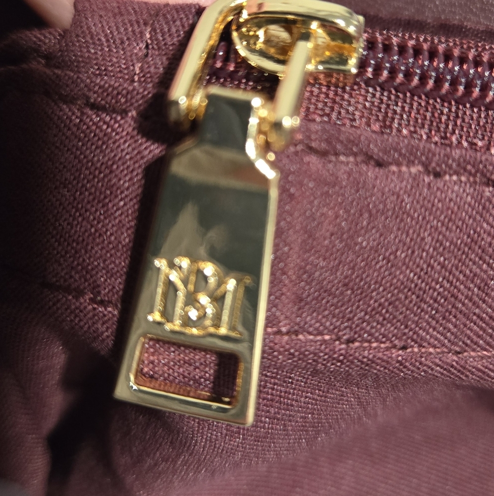 Badgley Mischka Plum Quilted Hand Bag with Gold Chain and Adjustable Crossbody - Picture 14 of 14